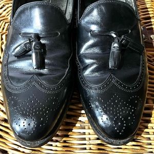 Bostonian men’s leather wingtip Oxford dress shoes size 10